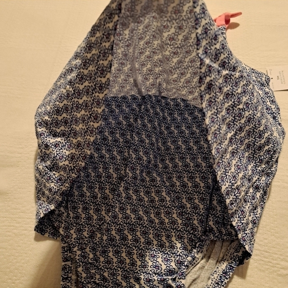 Carters girls 12 months romper blue & white - Picture 6 of 6